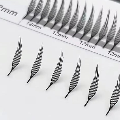 Spire Manga Lashes – 0.05mm – Anime/Manga Style, Pre-Spiked Volume/Hybrid Lashes